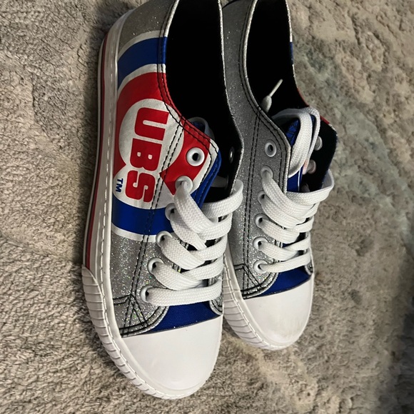 Foco Cubs Canvas Shoes, Sz 7 - Picture 3 of 3